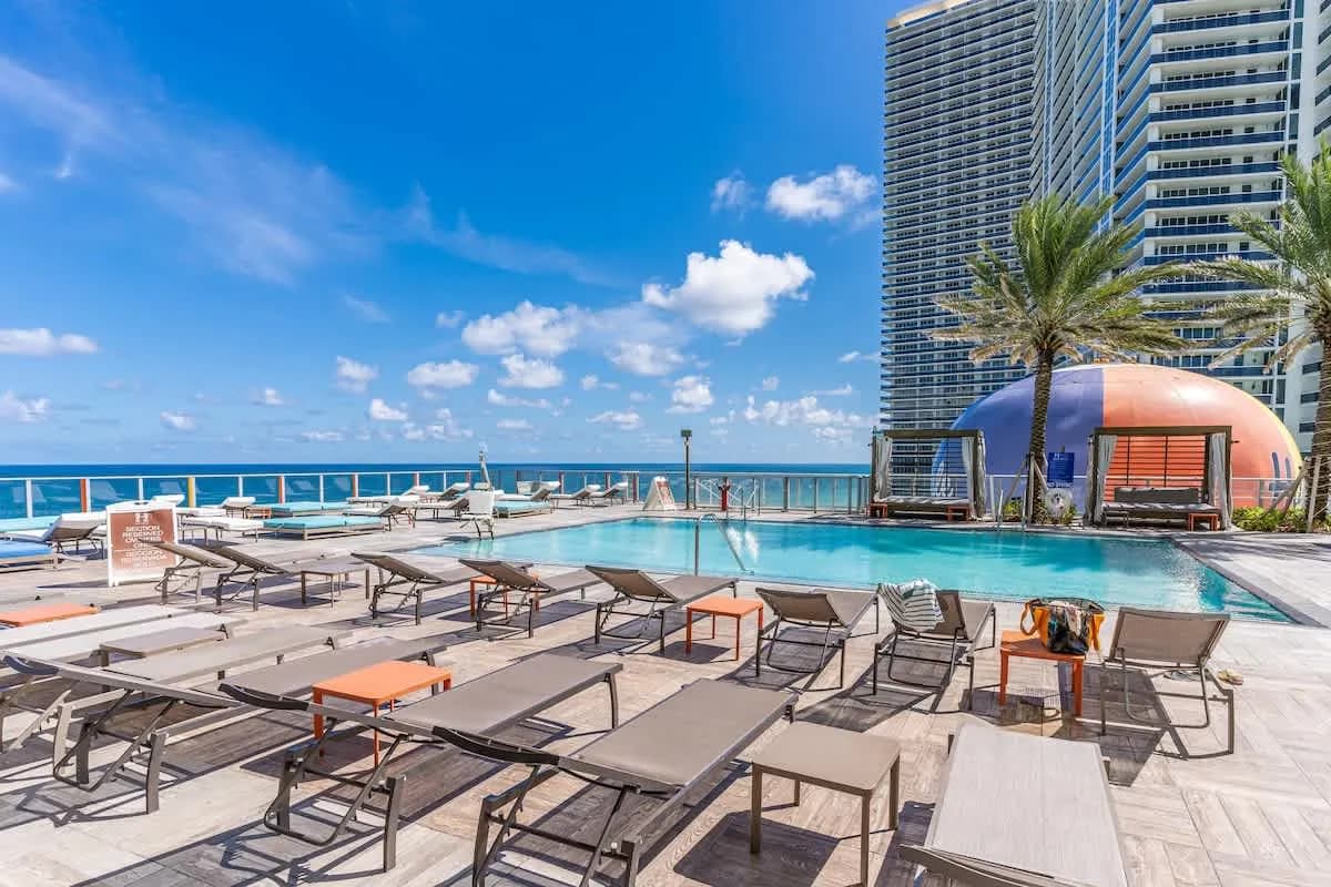 Poolside Loungers | Ocean view | Relaxation Area
