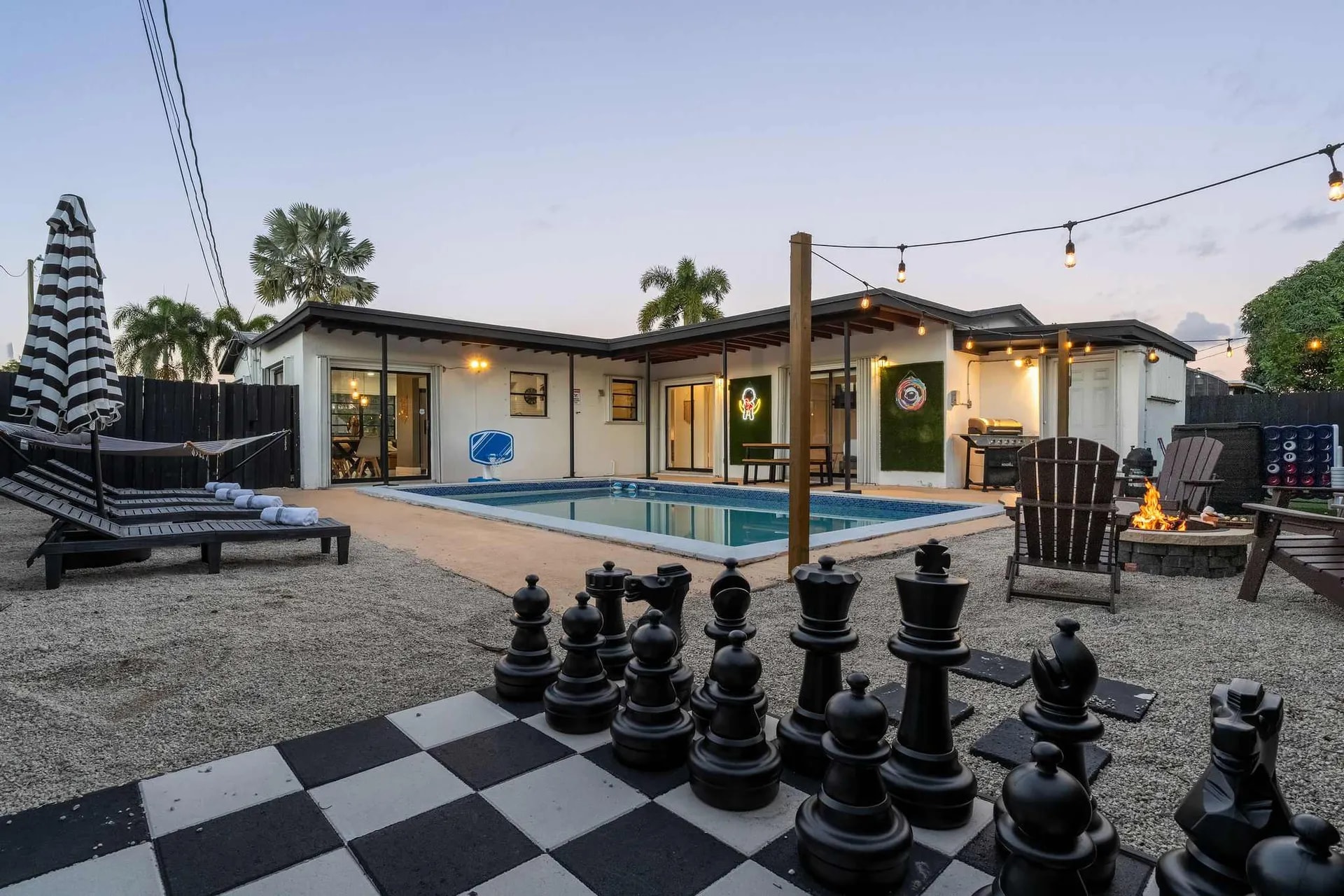 Hollywood Heated Pool  Mini Golf, Unique VR Room